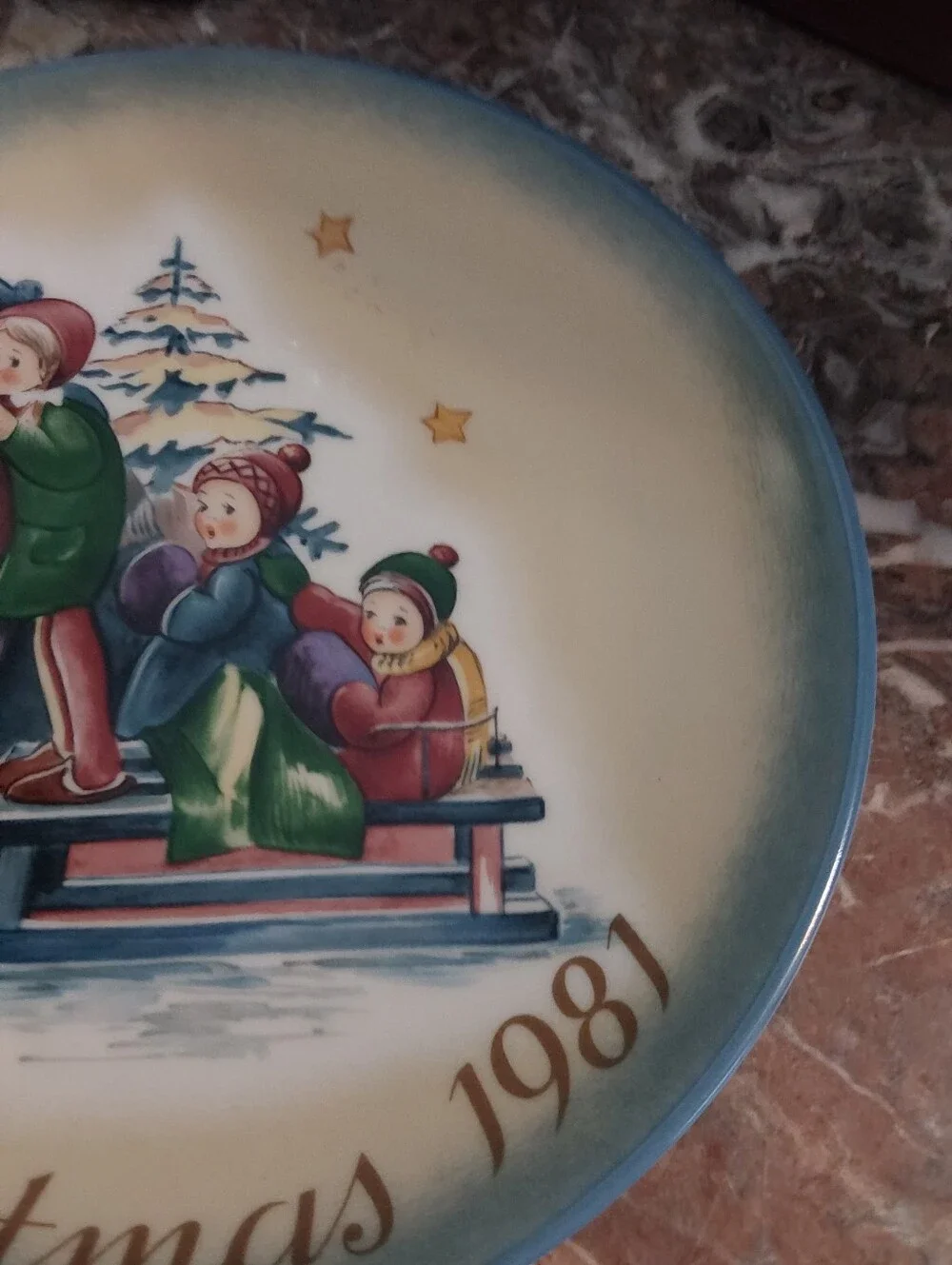 1981 Hummel Christmas Plate, A Time To Remember, Schmid Porcelain